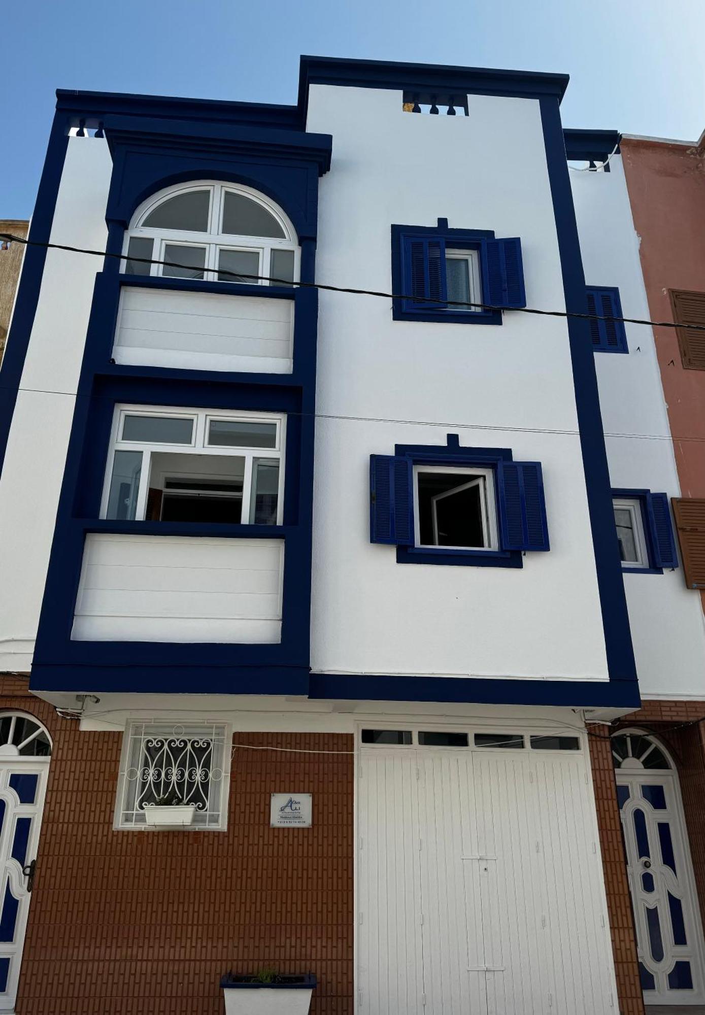 Simi Home Есувейра Екстериор снимка